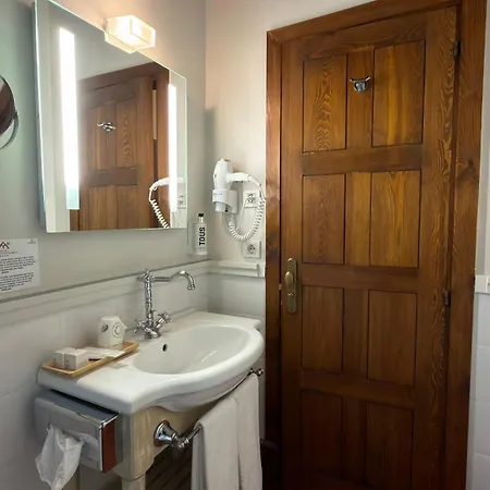Hotel San Antonio el Real-2